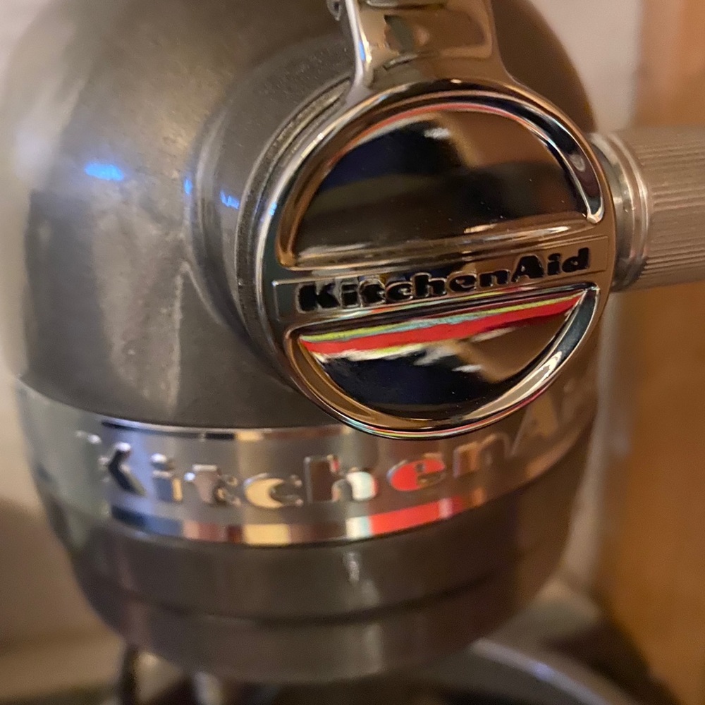 Kitchenaid 2016 silver refurbished mixer used once